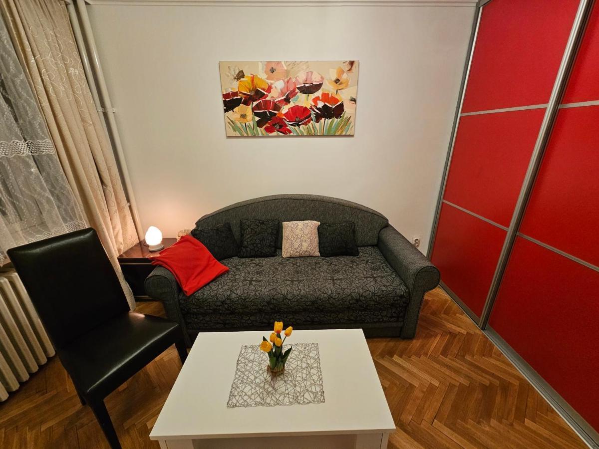 Slavija Apartment Belgrado Esterno foto