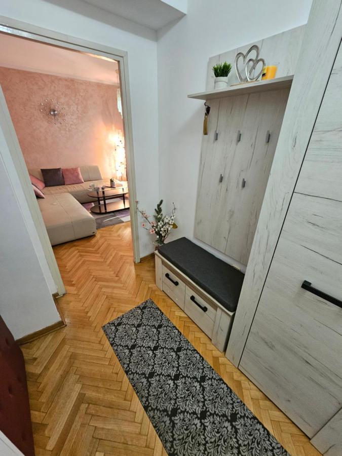 Slavija Apartment Belgrado Esterno foto